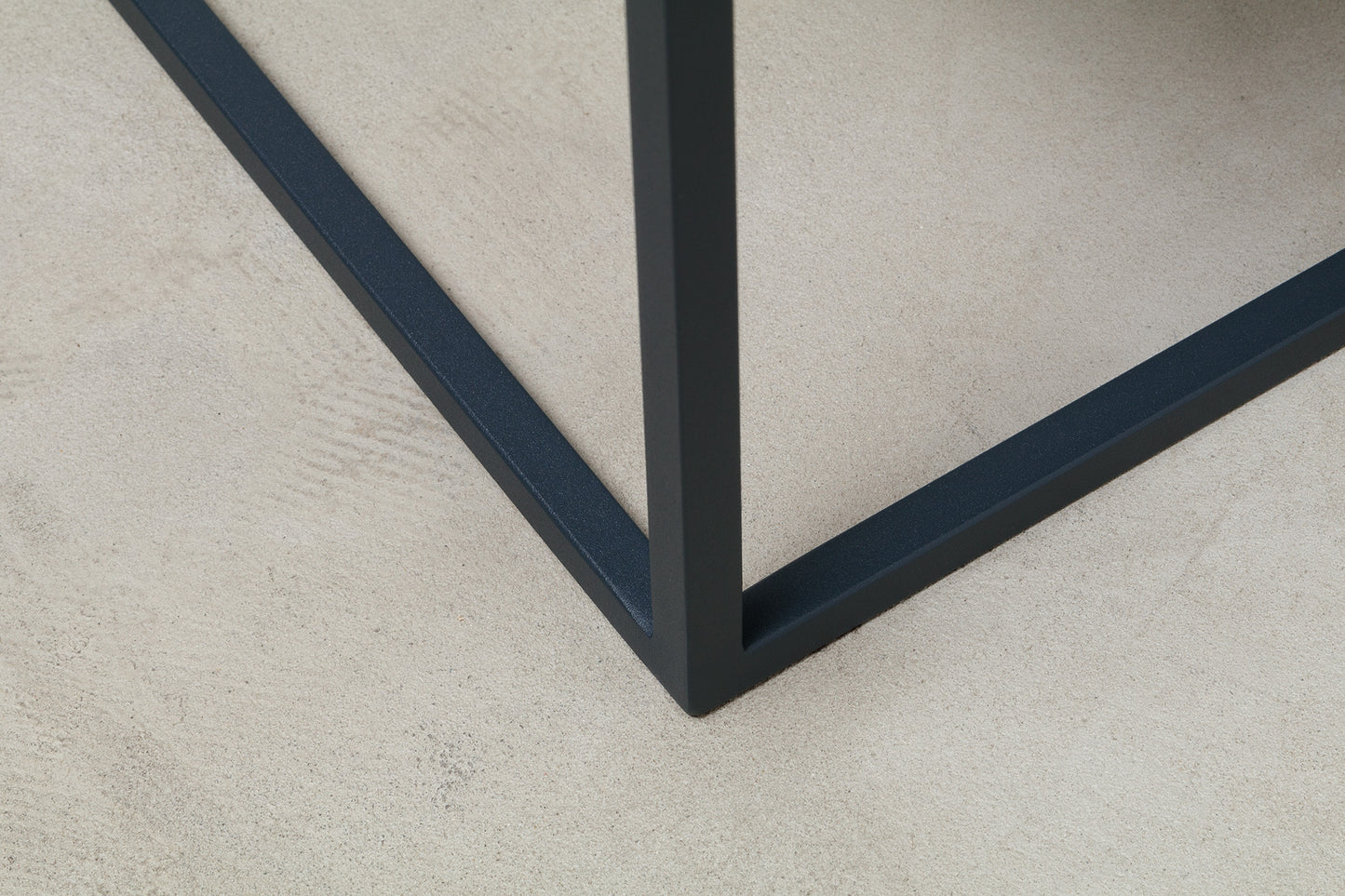 Beton-Couchtisch CONCRETE SIDE